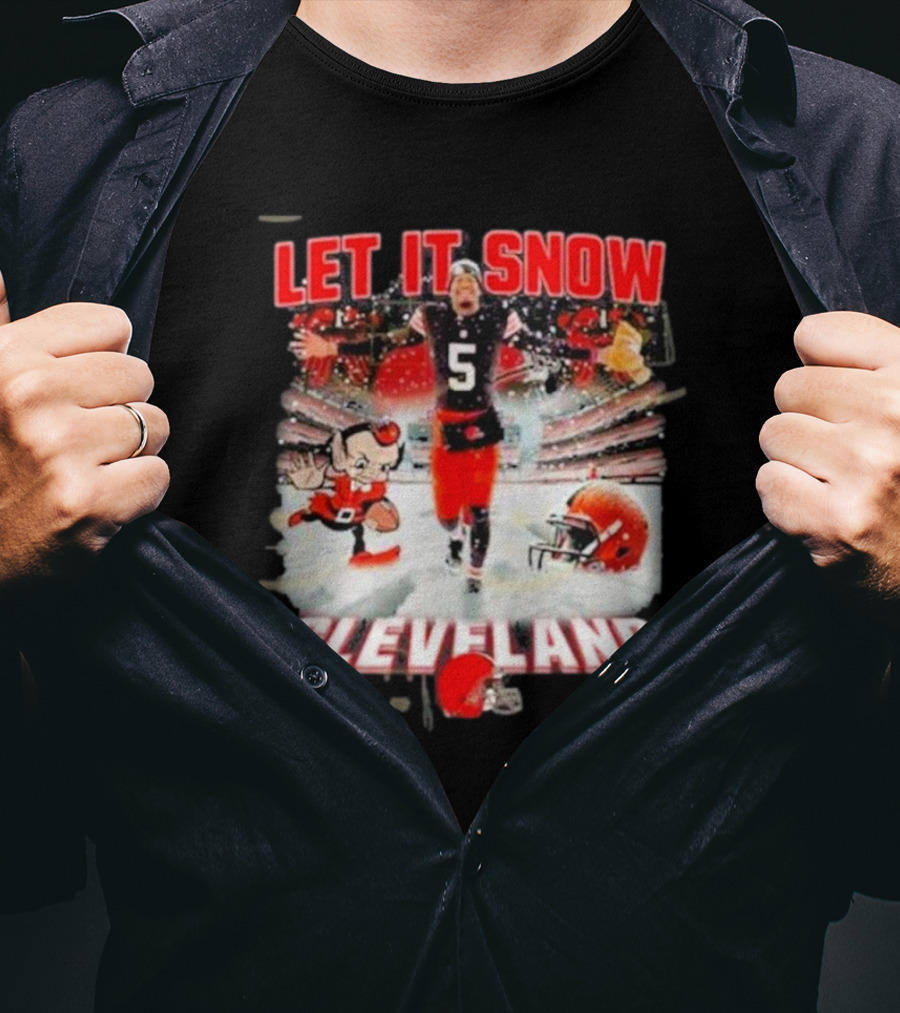 LET IT SNOW CLEVELAND BROWNS FOOTBALL HELMET T-Shirt