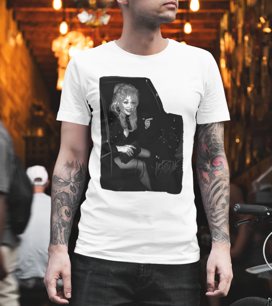 Dolly Parton Iconic Limo Moment T-Shirt