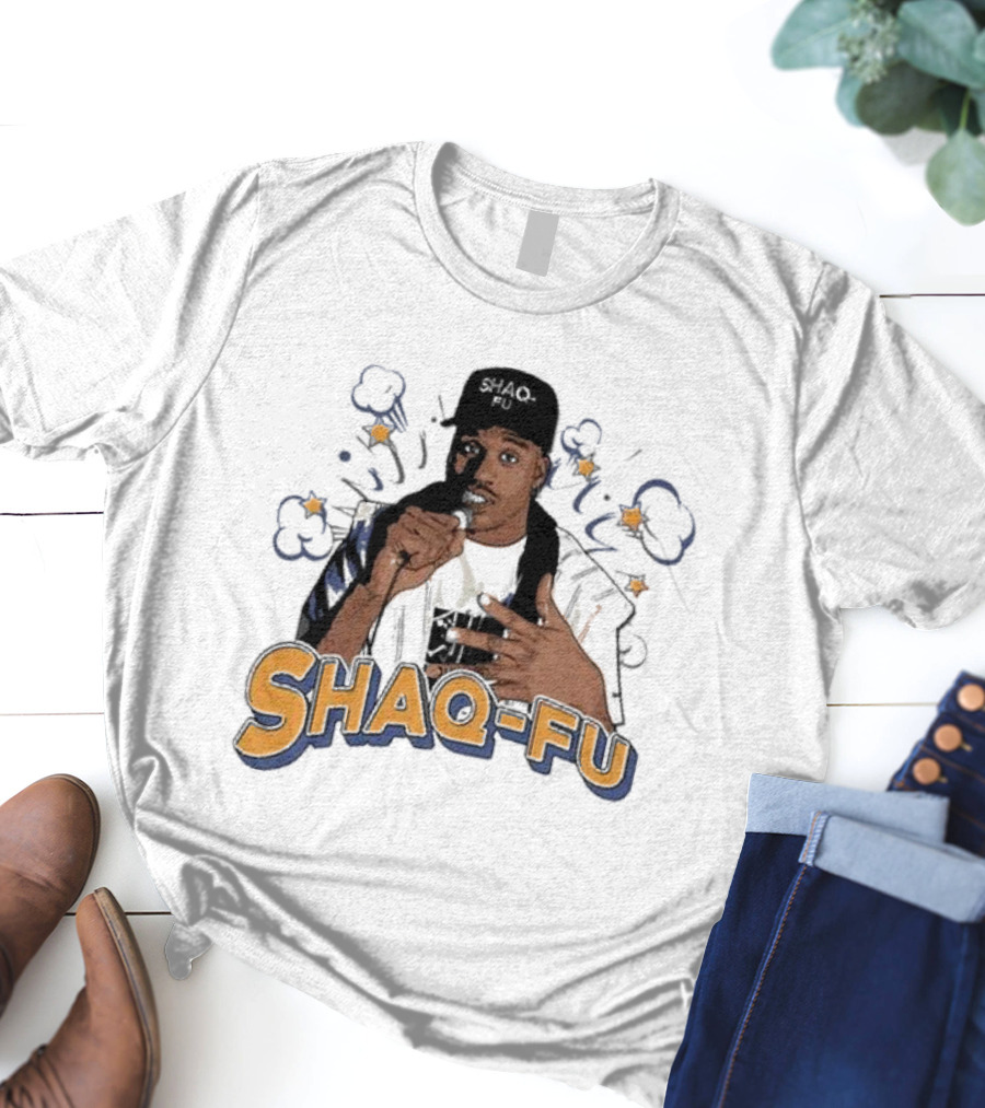 Shaq-Fu Comic Style Microphone Poderes Deportivos Y Comedia Vintage Retro 90s T-Shirt