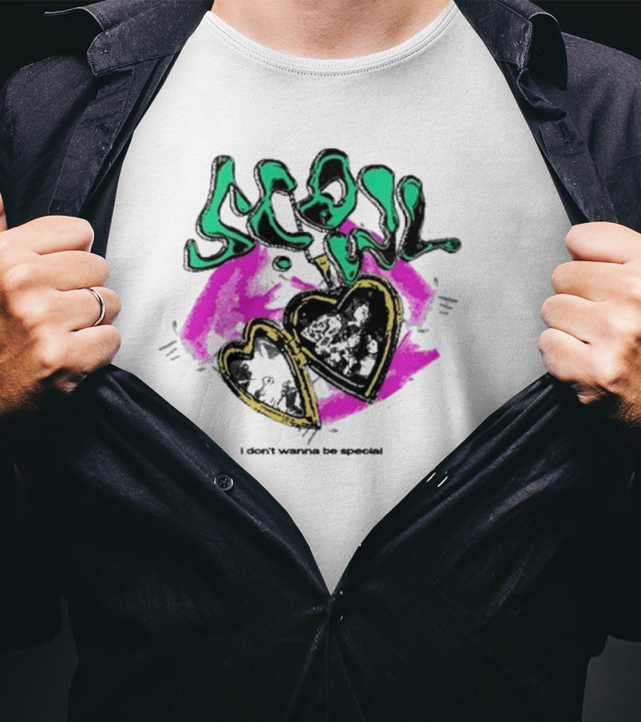 Scowl I Don’t Wanna Be Special Heart Lock T-Shirt