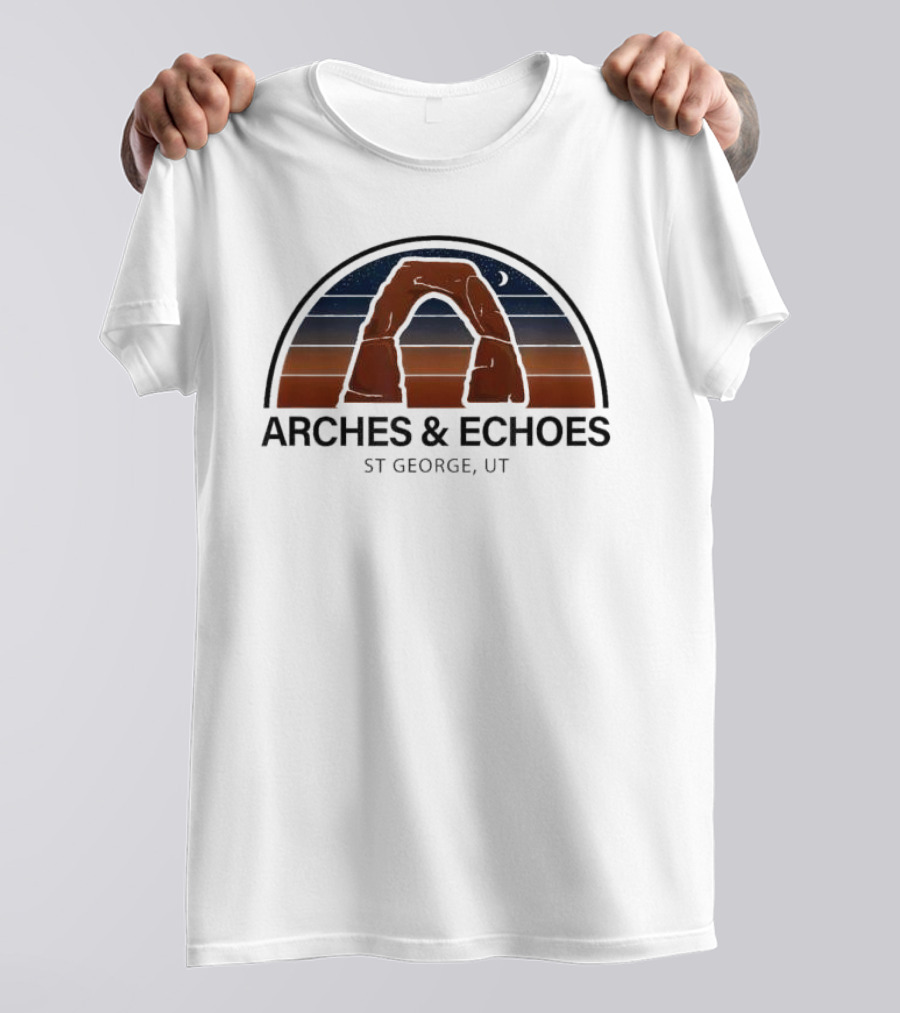 ARCHES ECHOES ST GEORGE UTAH RED ROCK NIGHT SKY MOON T-Shirt