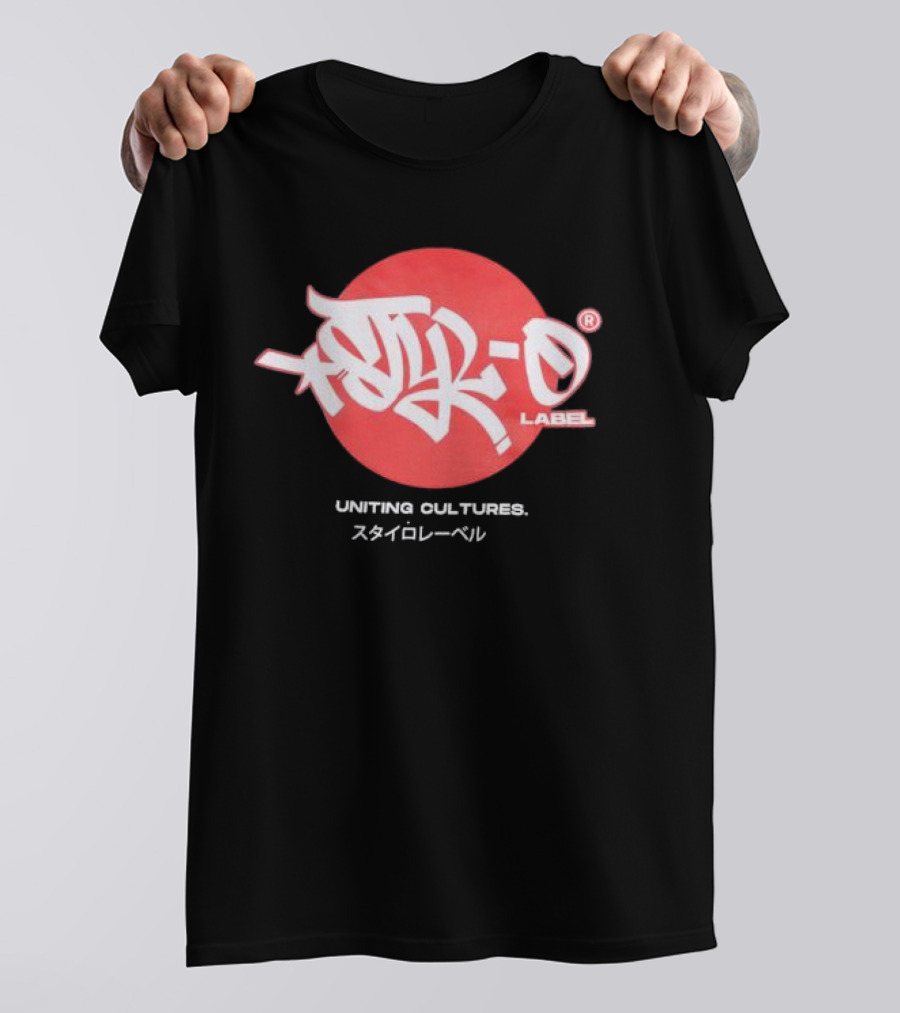 Uniting Cultures Label T-Shirt