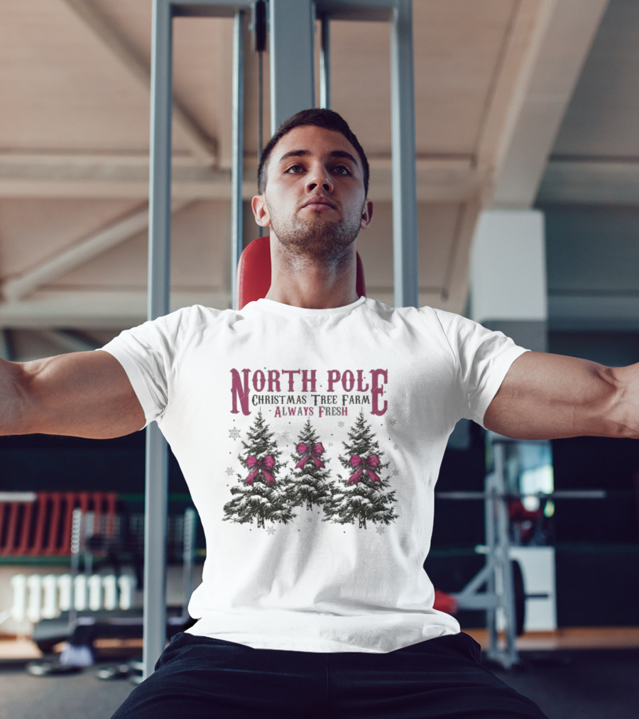 North Pole Christmas Tree Farm Always Fresh Snowy Trees With Red Bows T-Shirt