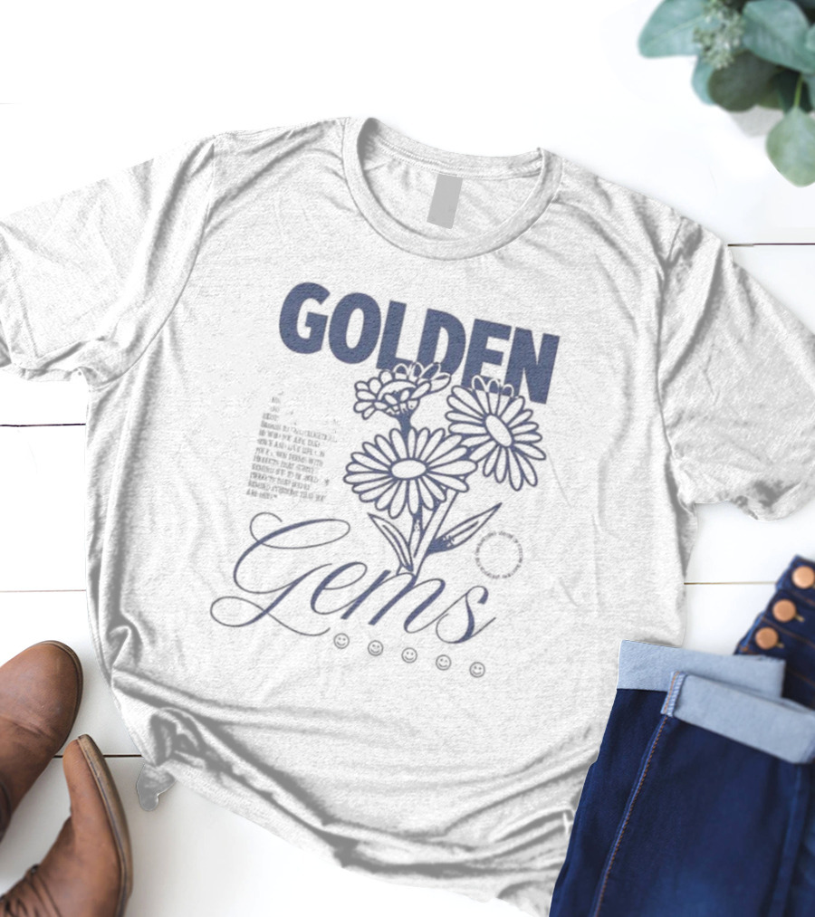 Golden Gems Smiley Daisy Manifesto T-Shirt
