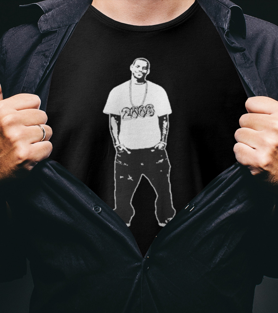 Le8ron 2008 Basketball Icon With 2008 Chain T-Shirt