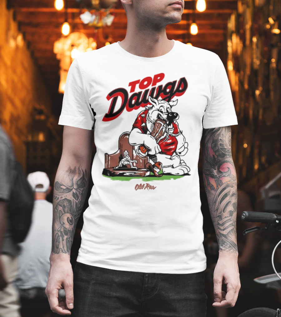 Top Dawgs Old Row Bulldog Eating Trophy Image T-Shirt