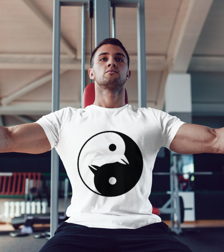 Yin Yang Penguins Pinguini Tattici Nucleari T-Shirt