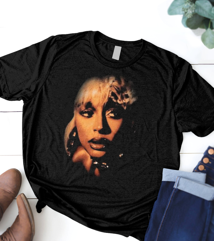 Victoria Monét Jaguar II Deluxe Vintage T-Shirt