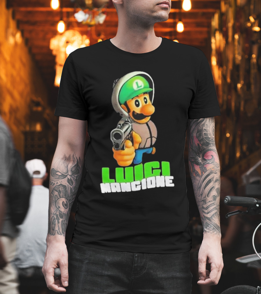 Luigi Mangione Luigi With Gun Iconic Image T-Shirt