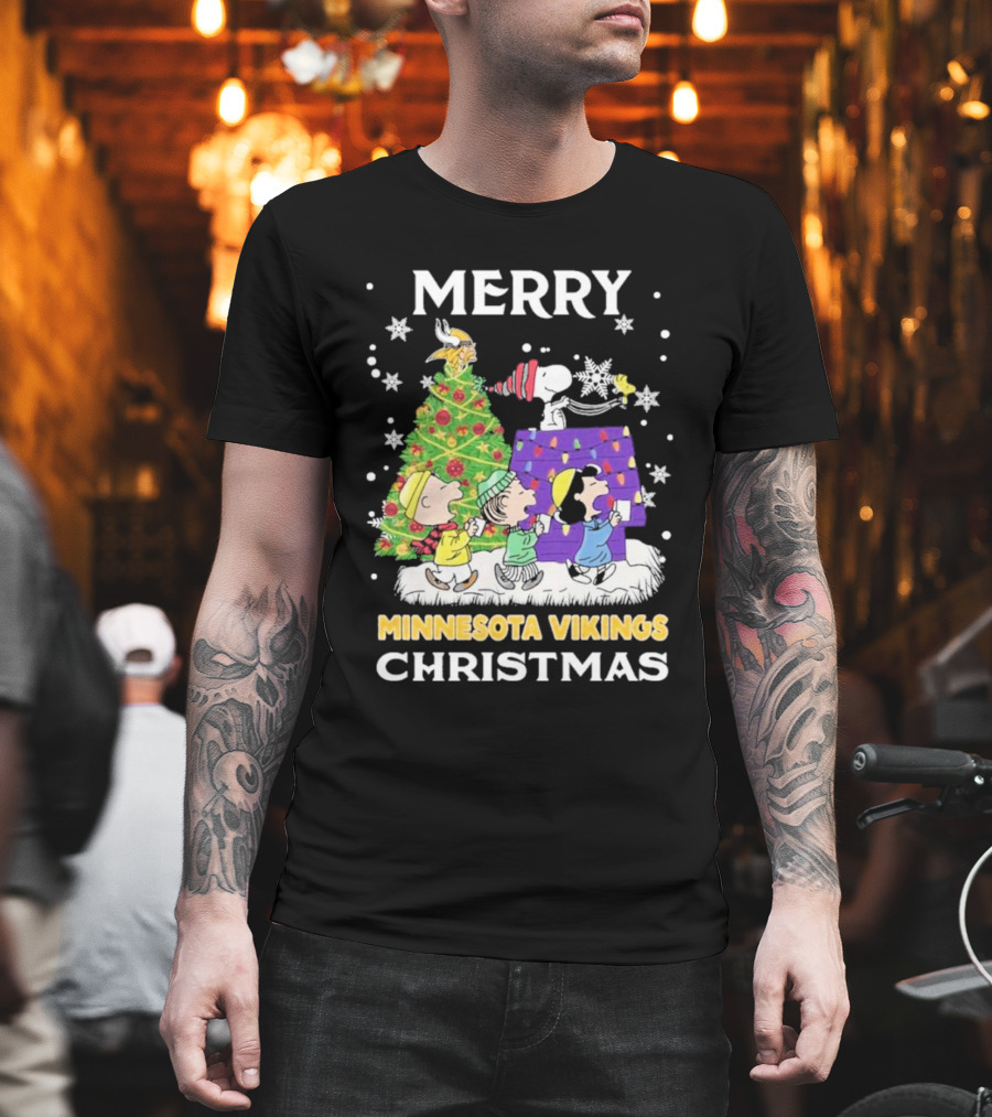 Merry Minnesota Vikings Christmas Snoopy Team Celebration T-Shirt