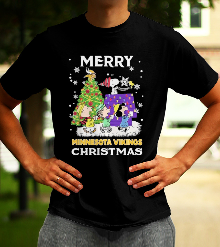 Merry Minnesota Vikings Christmas Snoopy Team Celebration T-Shirt
