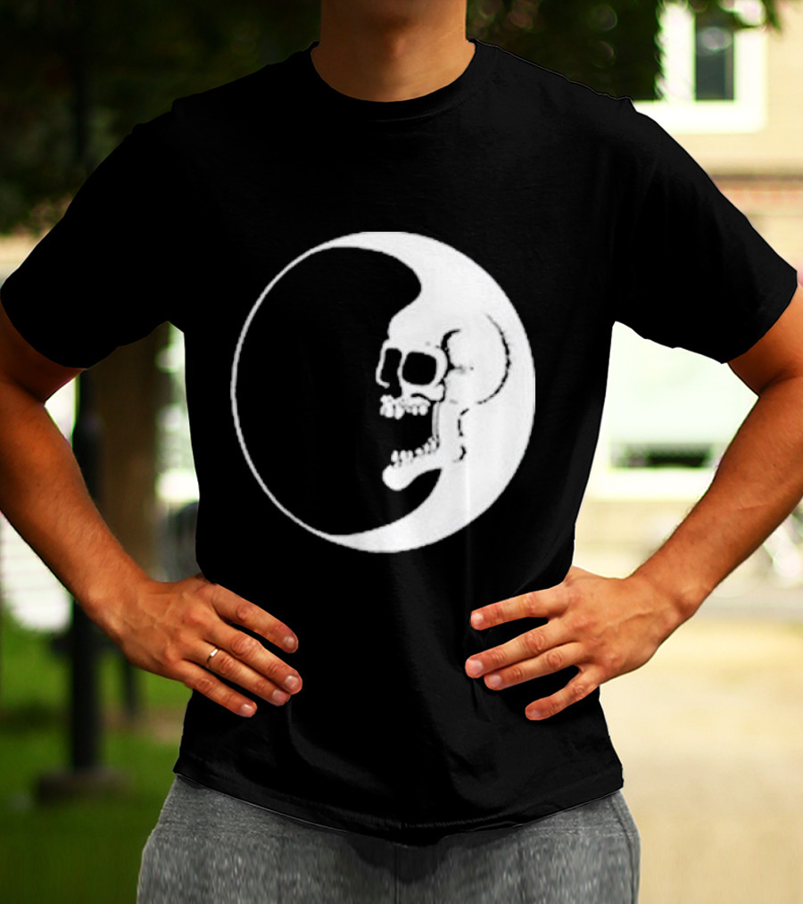 Zero Dead Moon Skull Crescent T-Shirt