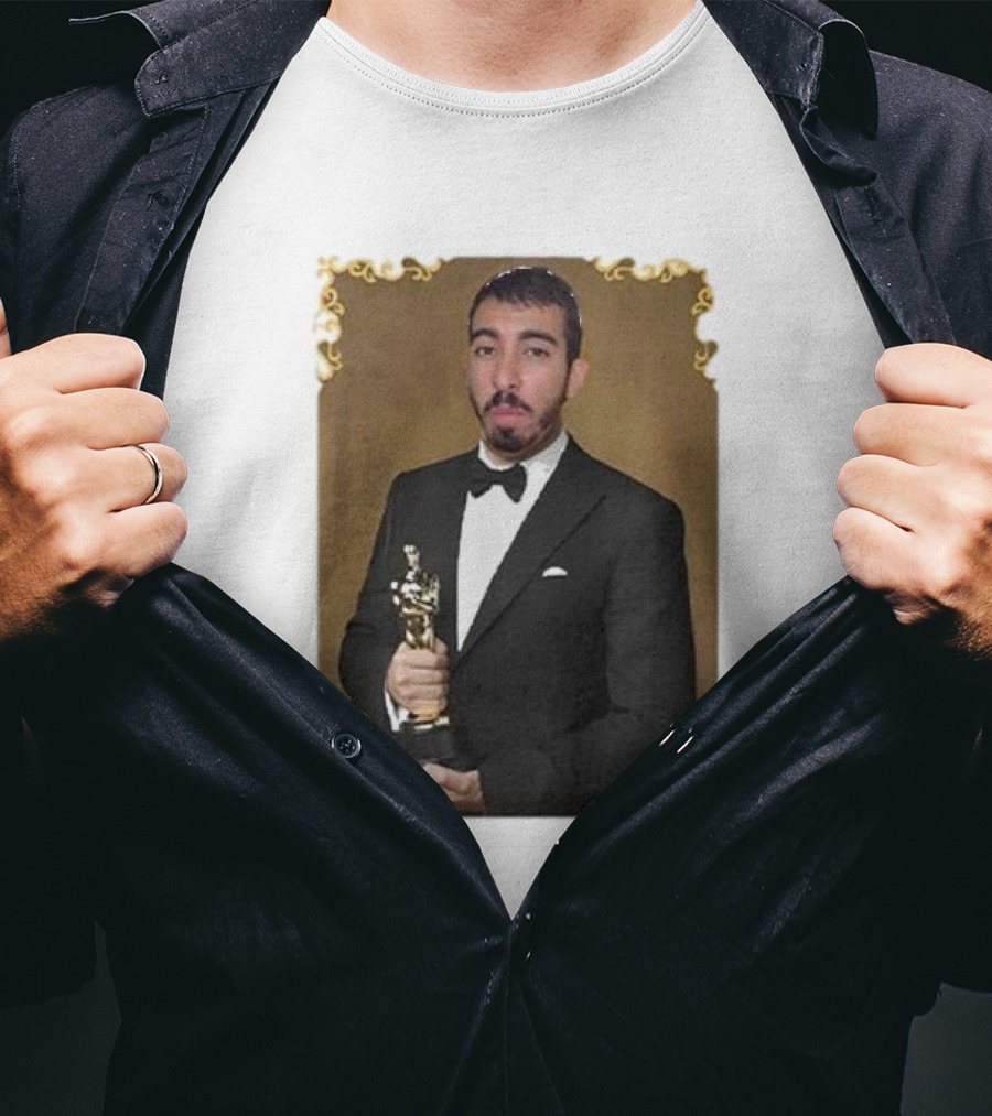 Saleh Jafarawi Mr Fafo Oscar Statue Award Winner T-Shirt