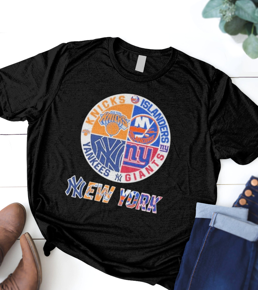 New York Knicks Islanders Yankees Giants Sports Fan Collection T-Shirt
