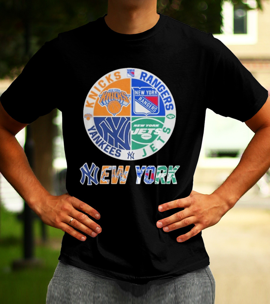 New York Knicks Rangers Yankees Jets Circle T-Shirt