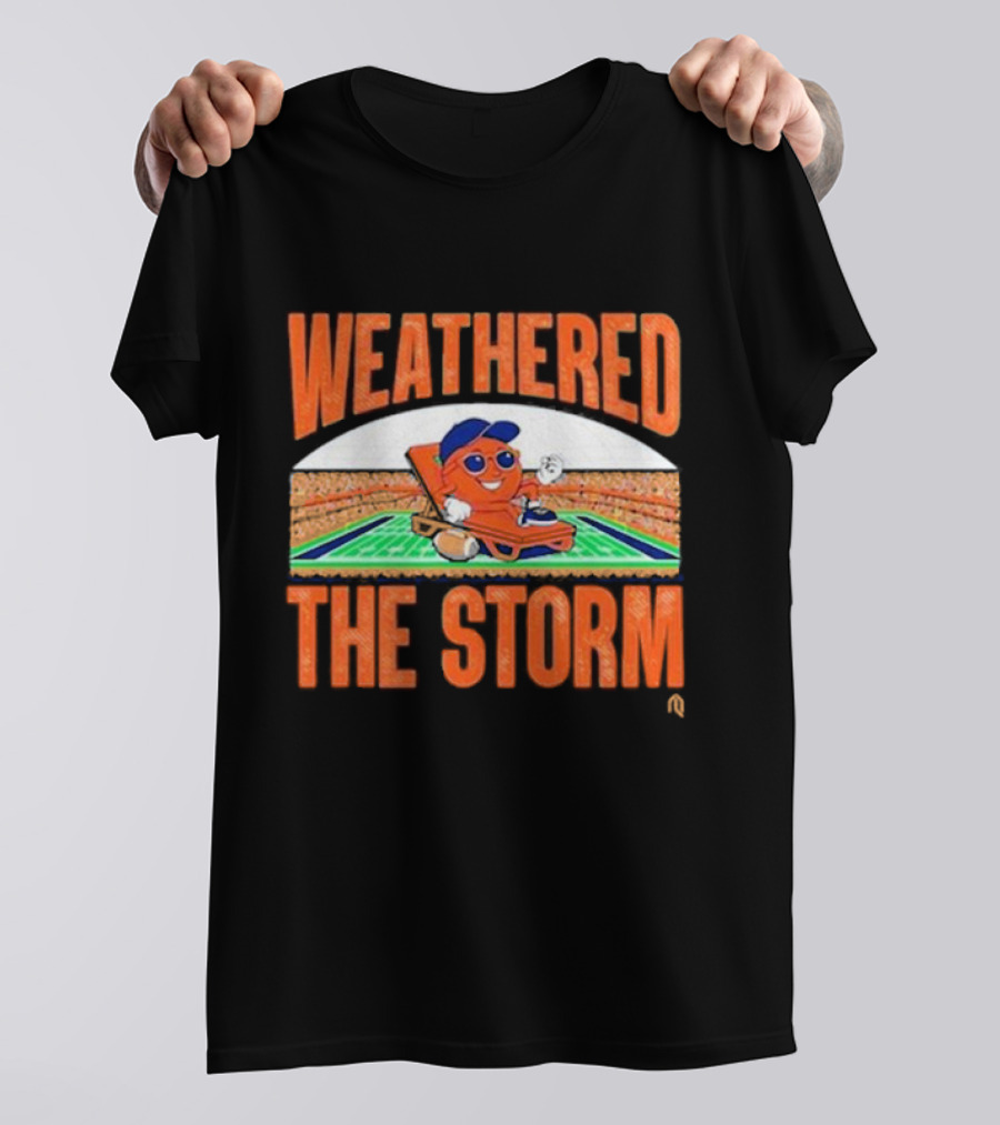 Syracuse Orange Weathered The Storm Lounge Mascot On Field T-Shirt