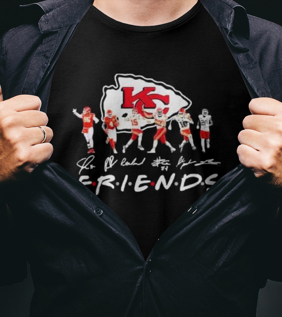 Chris Jones Patrick Mahomes Travis Kelce Friends Kansas City Chiefs Football KC Signatures T-Shirt