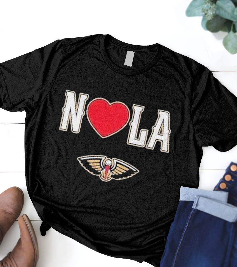 New Orleans Pelicans Heart NOLA Love With Pelicans T-Shirt