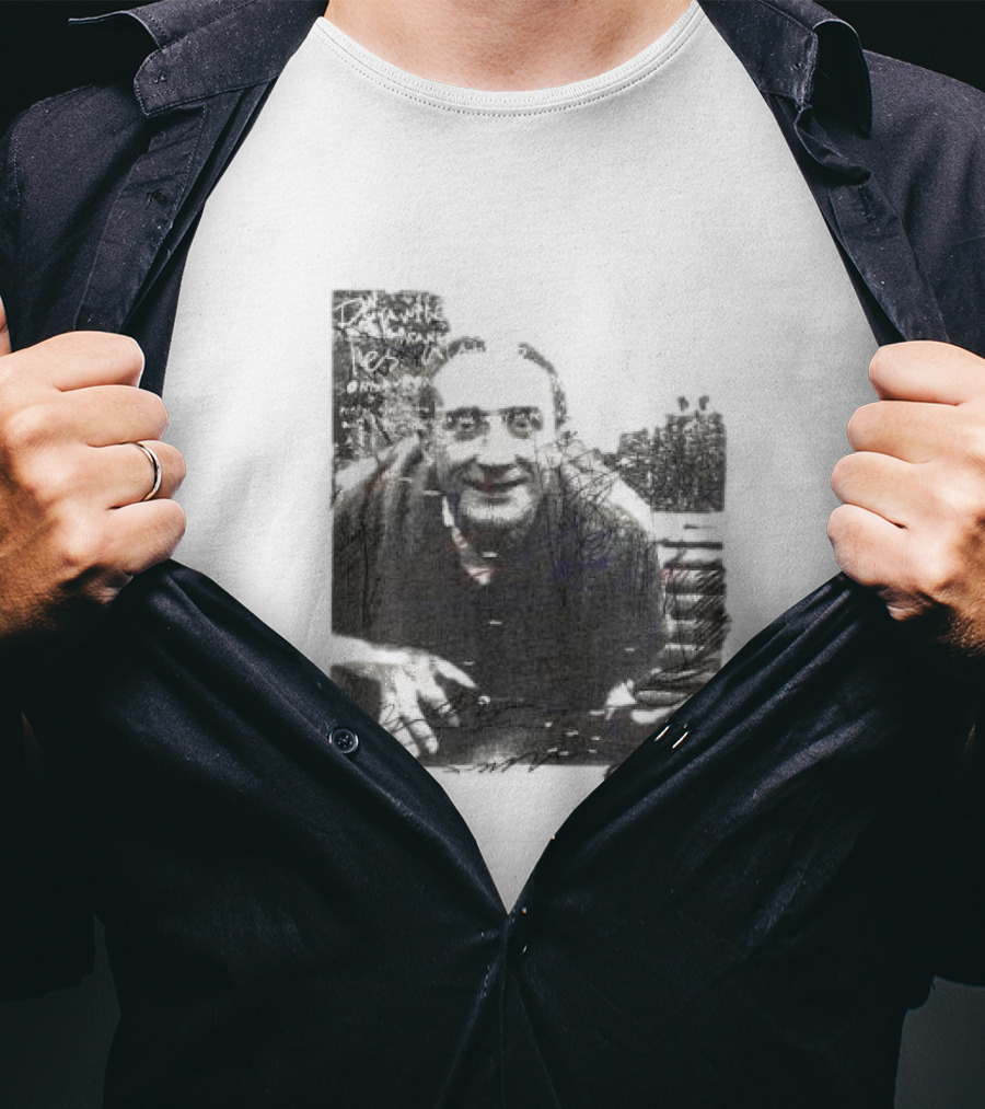 Duchamp Portrait AVID Text Compilation T-Shirt