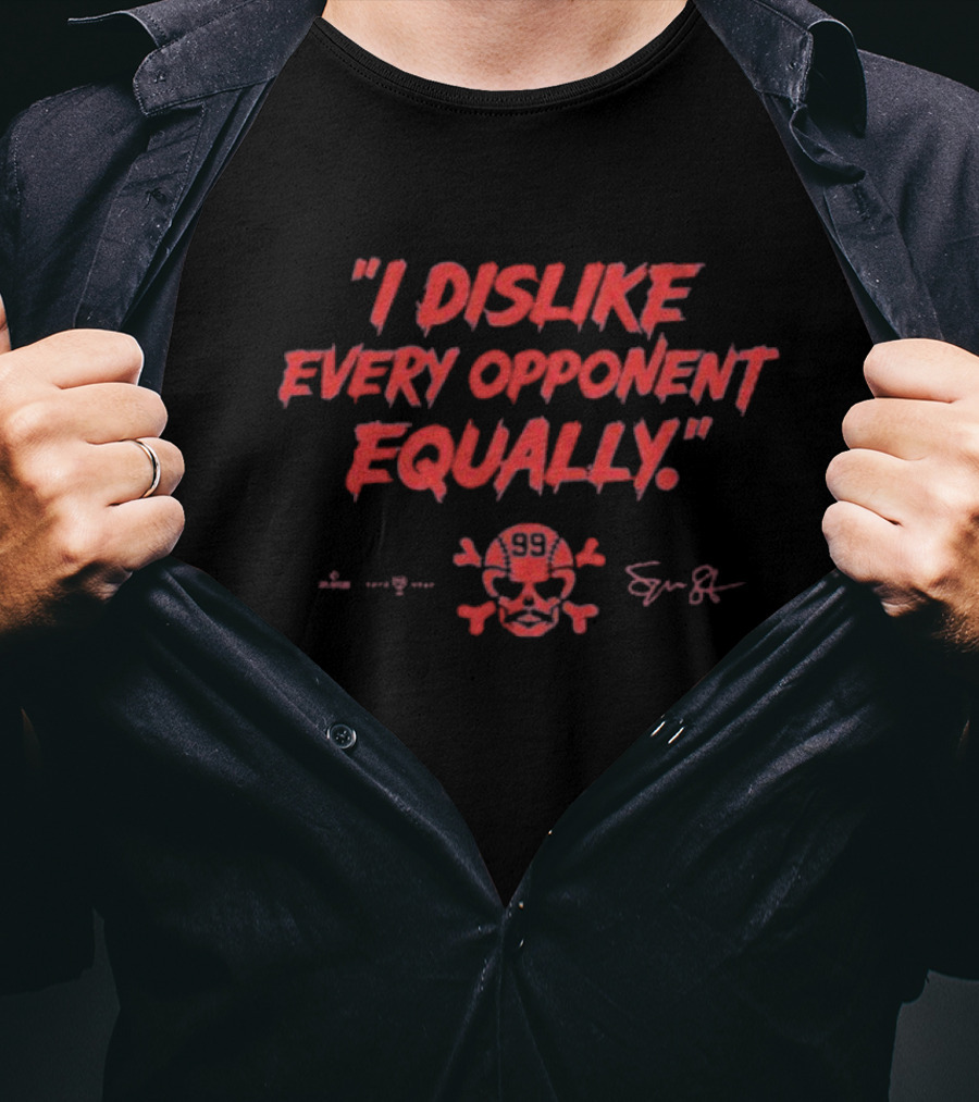 "I Dislike Every Opponent Equally Spencer Strider Skull And Crossbones Signature" T-Shirt