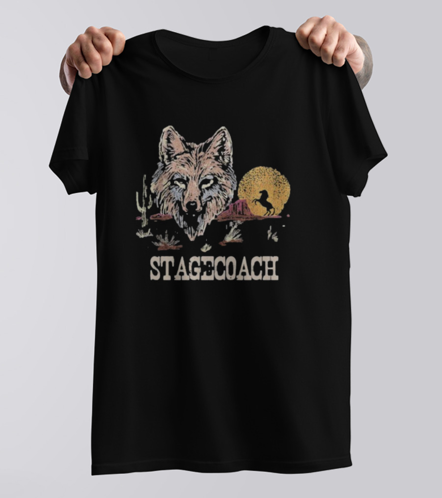 Stagecoach Lone Coyote Indio California 2025 Wolf Desert Scene T-Shirt