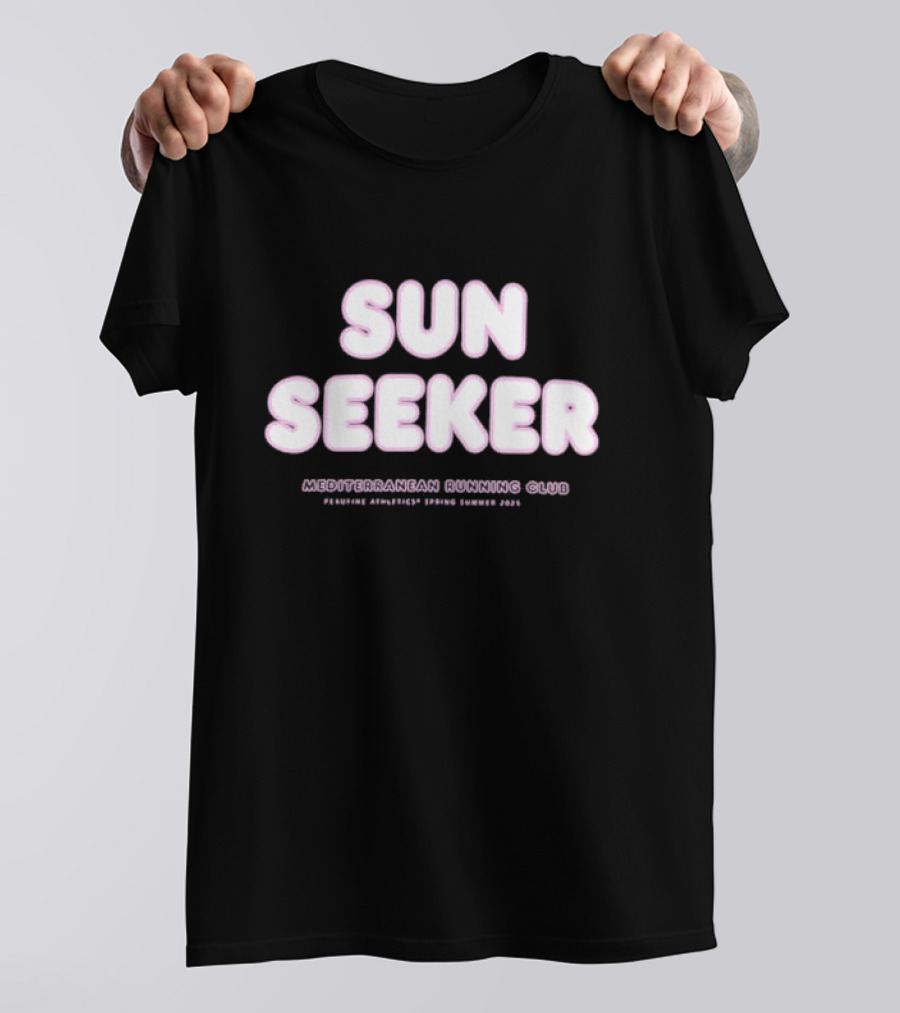SUN SEEKER MEDITERRANEAN RUNNING CLUB ITALIAN AMALFI COAST SINCE 1975 T-Shirt