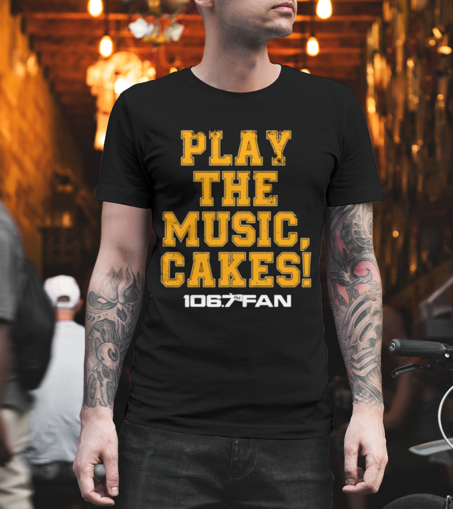 106.7 The Fan Play The Music Cakes The Junkies T-Shirt
