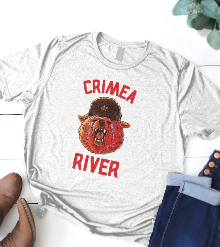 Crimea River Bear In Soviet Hat Crying Russia T-Shirt