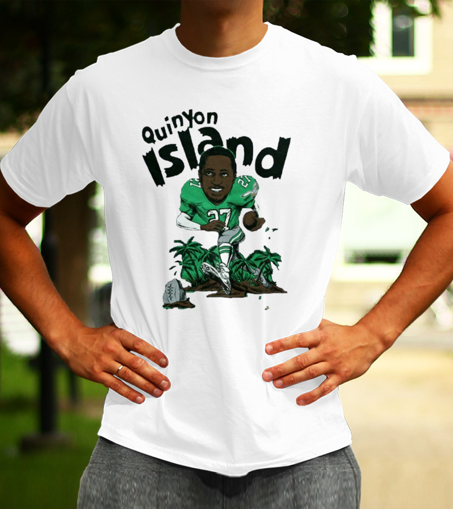 Quinyon Island Eagle 27 Football Player Running With Palm Trees And Rocks T-Shirt