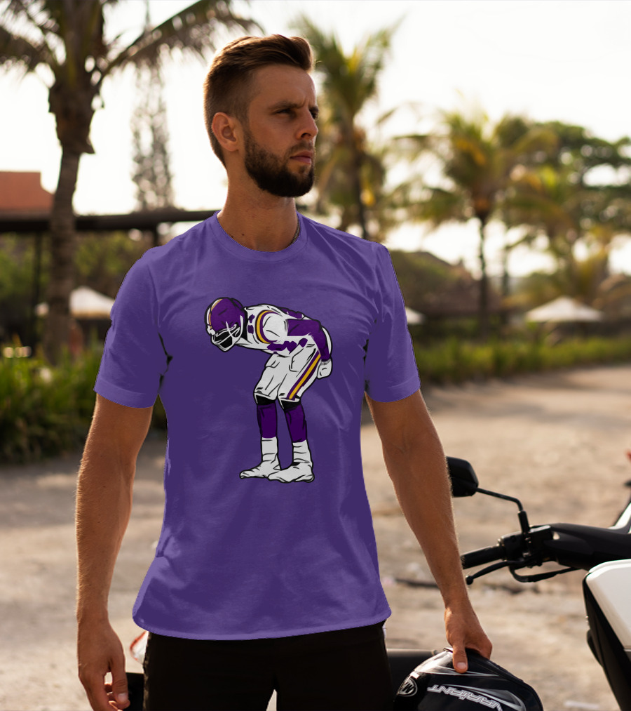 Randy Moss Minnesota Vikings Iconic Mooning T-Shirt