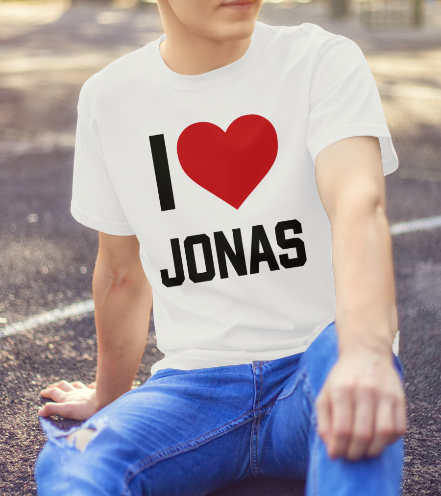 I Love Jonas Brothers Family Roast Show On Netflix T-Shirt