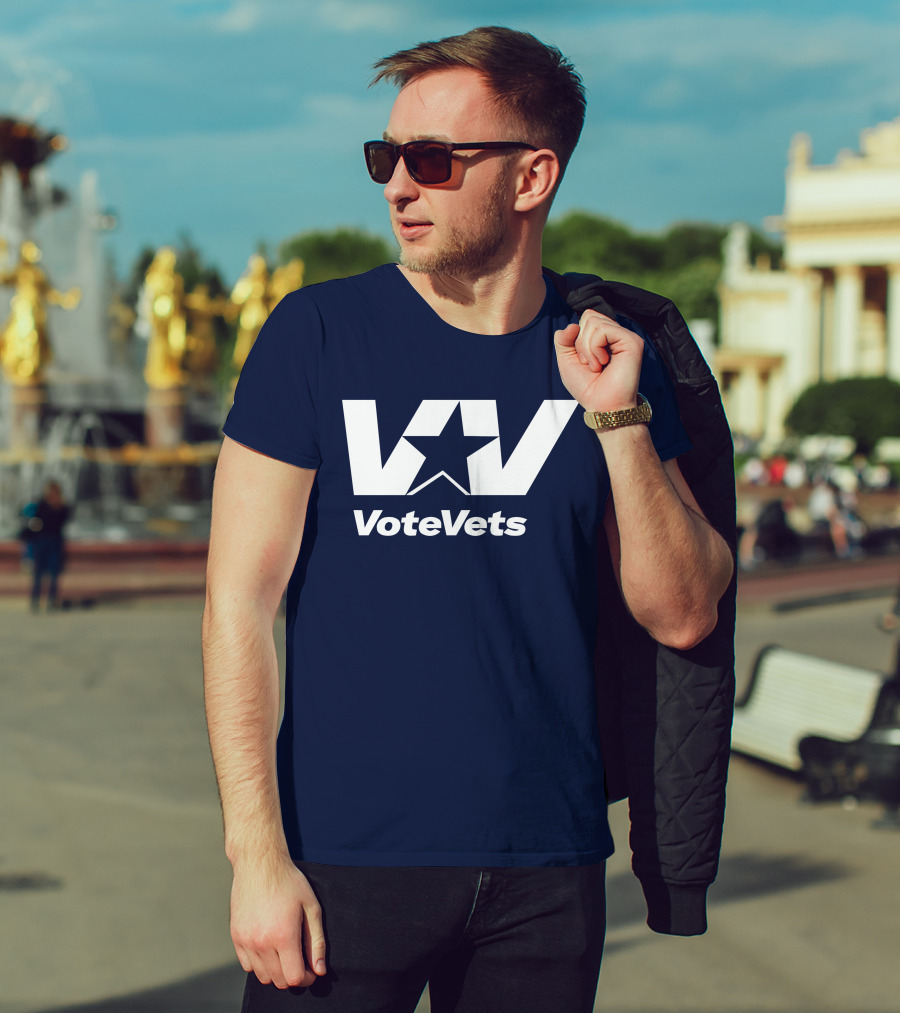 VoteVets Star Logo Promoting Veterans Engagement T-Shirt