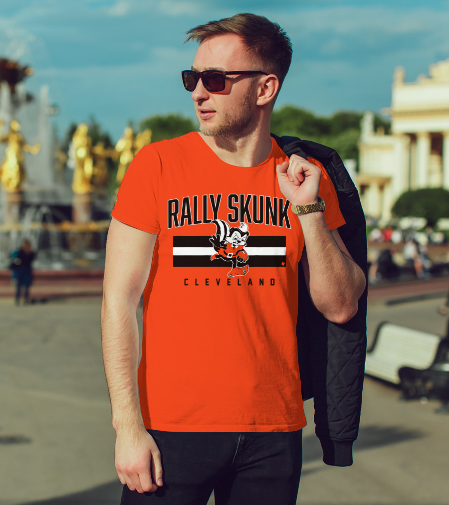 Cleveland Rally Skunk Football Character Sporting Orange Helmets T-Shirt