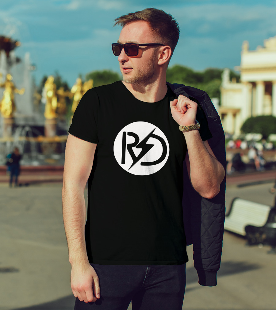 Rhys RD Logo With Circular Emblem T-Shirt